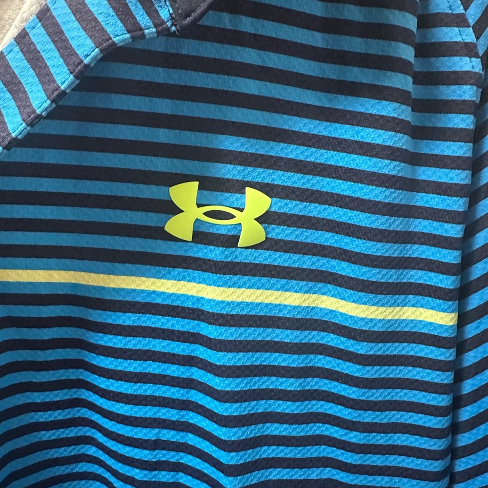 Under Armour Navy and White Iso-Chill Polo - Picture 2 of 6